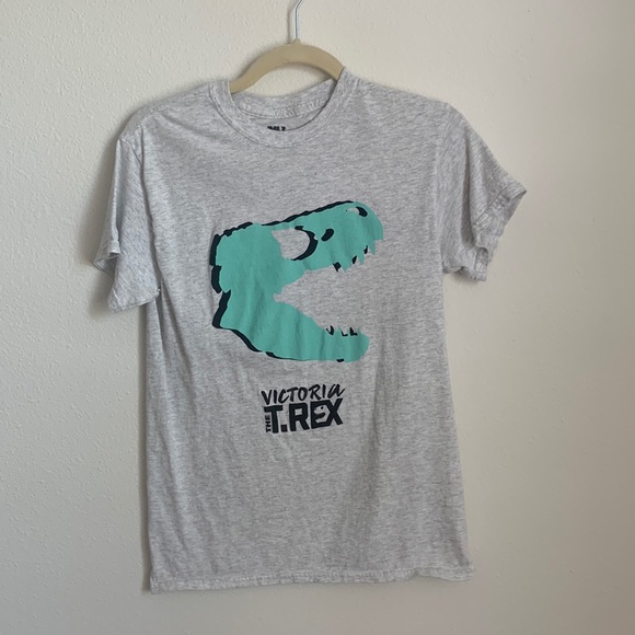 Victoria T-Rex shirt - Picture 1 of 3
